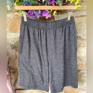 Men’s new size small shorts